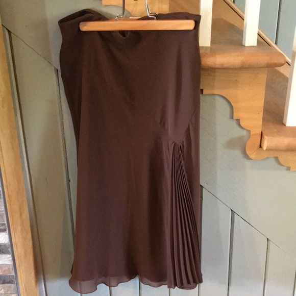 Brown polyester skirt - Picture 2 of 5